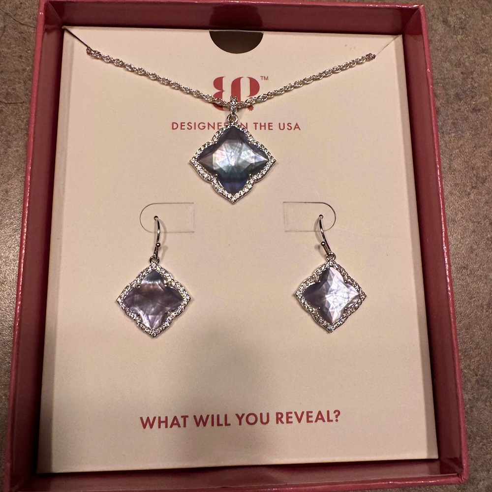 Mother of Pearl Set